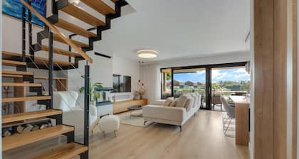 Lakeside Luxury Villa at Penati Golf Resort