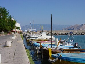 Marina - Charming Apartment Brnic No. 6 - with Balcony and Sea View (Baska)