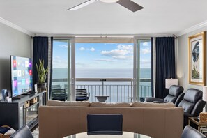 Smart TV, fireplace, books - 11th Floor! Oceanfront! King bed, recliners, all the extras! (Murrells Inlet)