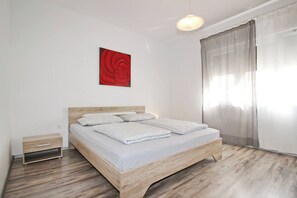 2 habitaciones, wifi y ropa de cama 