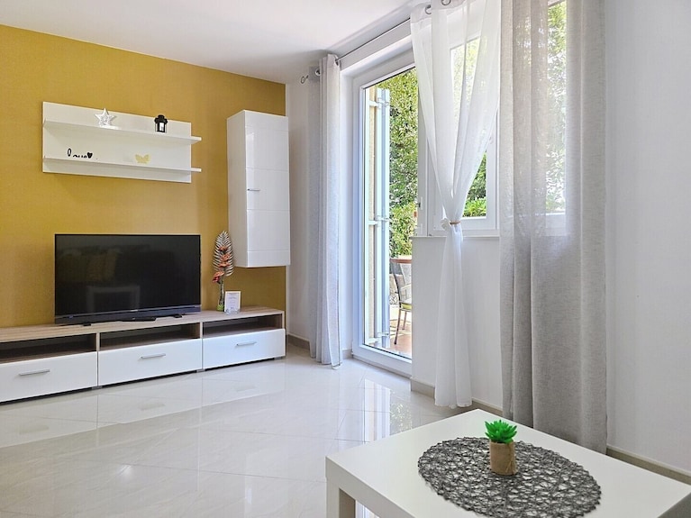Apartment Gorica 2 No.3 - With Terrace And Pool - Baška
