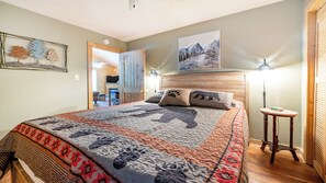 2 chambres, fer et planche à repasser, Wi-Fi gratuit, draps fournis