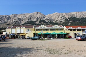 Exterior - Apartment Mikulan Beach Novi - near the Sea (Baska)