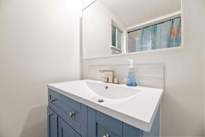 Baita Comfort, 3 camere da letto, non fumatori, caminetto | Bagno | Set di cortesia gratuito, asciugacapelli, asciugamani, sapone