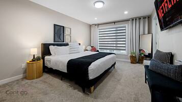 4 bedrooms, desk, iron/ironing board, travel cot