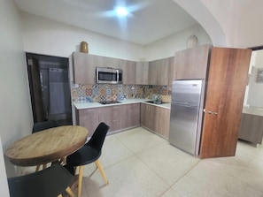Apartamento, 2 habitaciones | Cocina privada | Cafetera o tetera