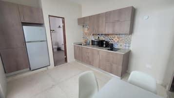Appartement, 1 grand lit, non-fumeur | Cuisine privée