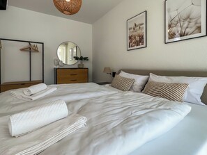 2 bedrooms, iron/ironing board, WiFi, bed sheets - Experience Cochem: Moselle view, view of the Reichsburg & old town directly opposite (Cochem)