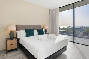 4 chambres, fer et planche à repasser, Wi-Fi gratuit, draps fournis