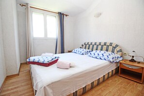 2 habitaciones, wifi y ropa de cama