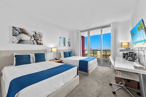 Desk, iron/ironing board, WiFi, bed sheets