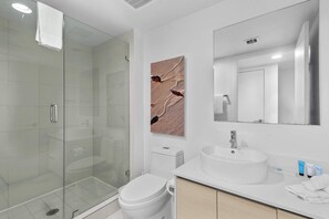 Shower, towels
