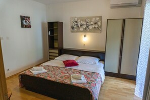 1 Schlafzimmer, WLAN, Bettwäsche
