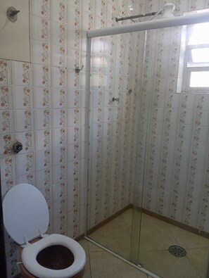 Classic-Vierbettzimmer, Bergblick | Kostenloses WLAN