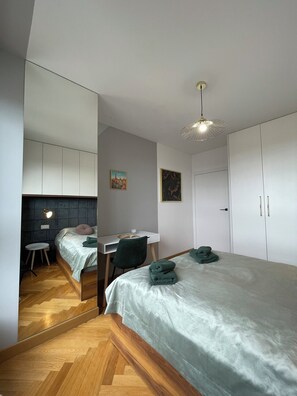 2 bedrooms, WiFi, bed sheets