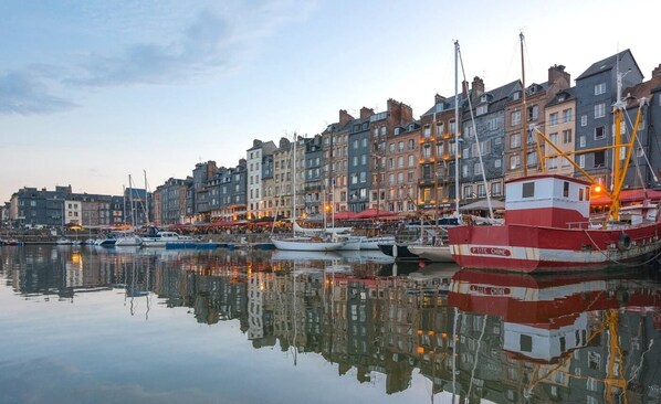 Marina - La Charmille (12 people) (Saint-Étienne-l'Allier)