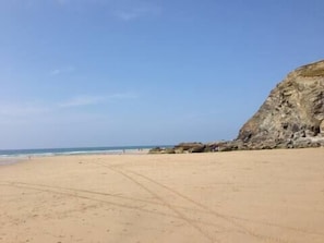 Una playa cerca