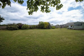 Property grounds - Spacious Home Near Porthtowan Beach (Porthtowan)