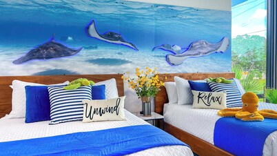 Riverwalk Landing- Brand New Luxury Retreat