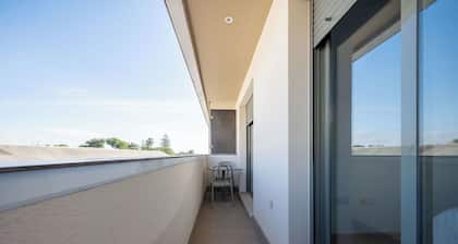 Centrally located with swimming pool and close to the train station