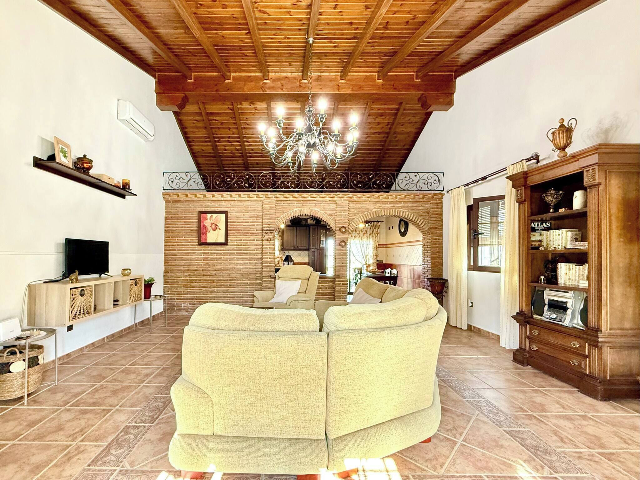 House, 3 Bedrooms, Private Pool, Garden View | Living room