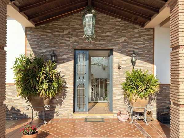 บ้านพัก, 3 ห้องนอน, สระว่ายน้ำส่วนตัว, วิวสวน | การตกแต่งภายนอก