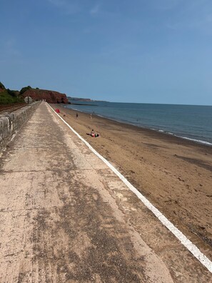 Ferienhaus, 2 Schlafzimmer, Terrasse, Gartenblick | Strand