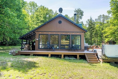 Spa & Waterfront Relaxation - Le Chalet EDGAU