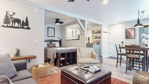 1 bedroom, free WiFi, bed sheets