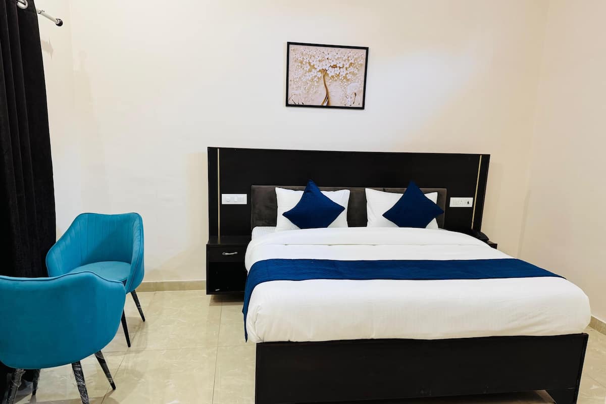 Deluxe Room | Free WiFi
