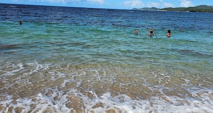MAISONNETTE VUE MER CARAVELLE DES ANTILLES MARTINIQUE