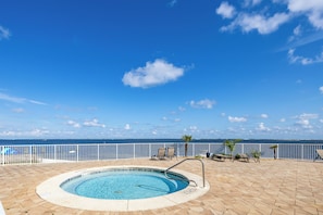 Pool - What A View! Marina, Intracoastal, Gulf Islands National Seashore & The Gulf (Pensacola)