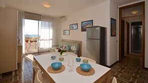 Dining - Sunny beachfront home (Bibione)