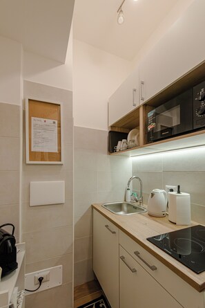 Micro-ondes, plaque de cuisson