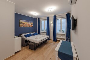 1 bedroom, WiFi, bed sheets