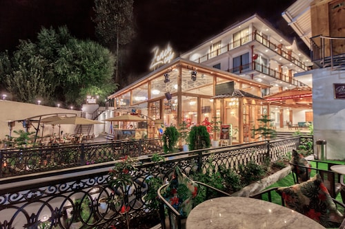 Ekaanth by Paradise Chateau