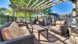 Apartment (3 Bedrooms) | Interior - 7 Mi to Wdw, Resort Perks: Retreat in Kissimmee! (Kissimmee)