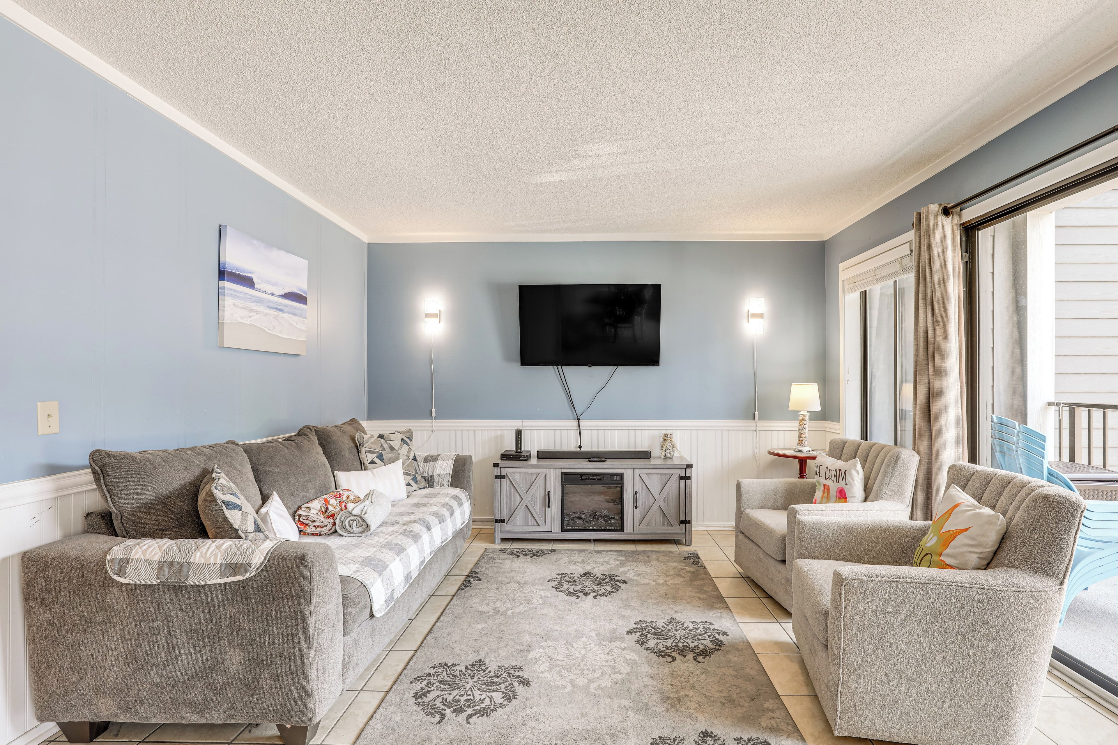 Apartment (2 Bedrooms) | Front of property