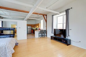 Apartment (1 Bedroom) | Interior - Walk to Eats, Galleries & Shops: Dtwn Omaha Condo (Omaha)