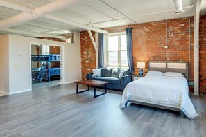 Apartment (1 Bedroom) | Interior