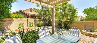 Family Home w/ Seasonal Pool Access in Albuquerque