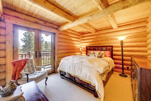 House (5 Bedrooms) | Interior