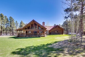 House (5 Bedrooms) | Front of property