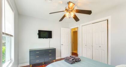 3 Mi to Historic Dtwn: Hopewell Home w/ Yard