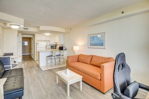 Apartment (1 Bedroom) | Interior