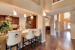 Interior - 7 Mi to Lewisville Lake: Spacious Denton Home (Denton)