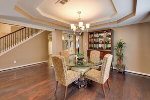 Rumah (5 Bedrooms) | Interior