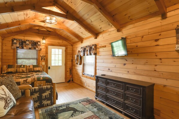 House (0 Bedroom) | Interior