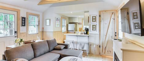 Mökki (2 Bedrooms) | Sisätilat