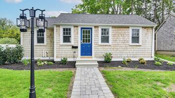 Cottage (2 Bedrooms) | Interior